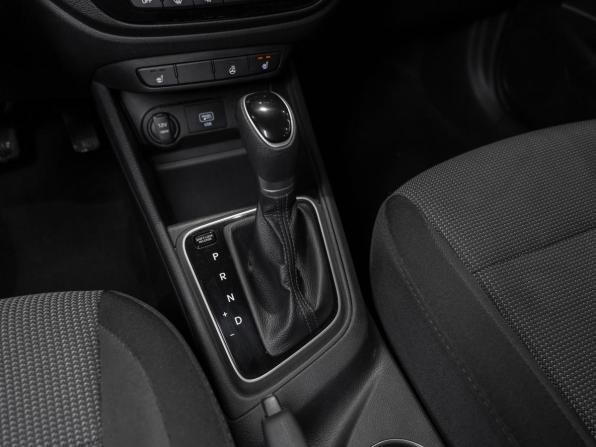 Hyundai Solaris II с пробегом 2020 года, цена 1 330 000 рублей, 114628 км, седан, Автокод Объявления