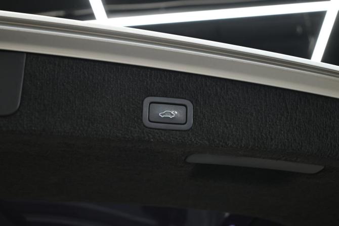 Volvo XC70 II с пробегом 2011 года, цена 1 690 000 рублей, 256553 км, универсал, Автокод Объявления