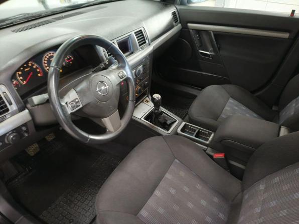 Opel Vectra C Рестайлинг с пробегом 2006 года, цена 399 000 рублей, 211919 км, лифтбек, Автокод Объявления