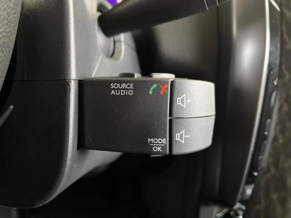 Renault Duster I Рестайлинг с пробегом 2015 года, цена 939 000 рублей, 153922 км, внедорожник, Автокод Объявления