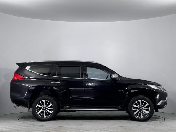 Mitsubishi Pajero Sport III с пробегом 2018 года, цена 2 270 000 рублей, 199613 км, внедорожник, Автокод Объявления