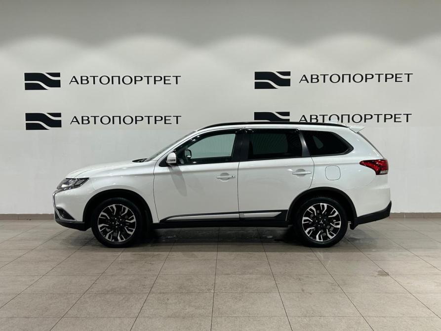 Mitsubishi Outlander III Рестайлинг 3 Санкт-Петербург  - изображение 4