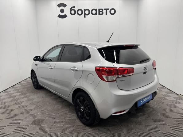 Kia Rio III Рестайлинг с пробегом 2016 года, цена 797 500 рублей, 165553 км, хэтчбек, Автокод Объявления