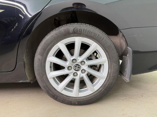 Toyota Camry VIII (XV70) Рестайлинг с пробегом 2021 года, цена 2 580 000 рублей, 40500 км, седан, Автокод Объявления