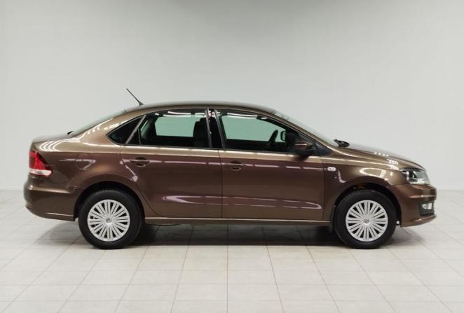Volkswagen Polo V Рестайлинг с пробегом 2016 года, цена 920 000 рублей, 87418 км, седан, Автокод Объявления