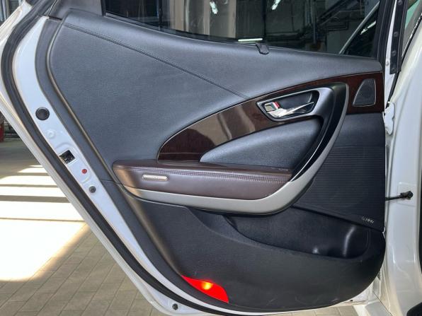 Hyundai Grandeur V с пробегом 2011 года, цена 1 290 000 рублей, 165137 км, седан, Автокод Объявления