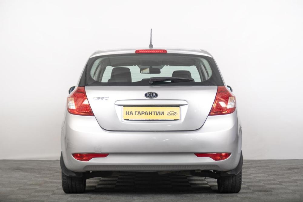 Kia Ceed I Рестайлинг Томск  - изображение 5