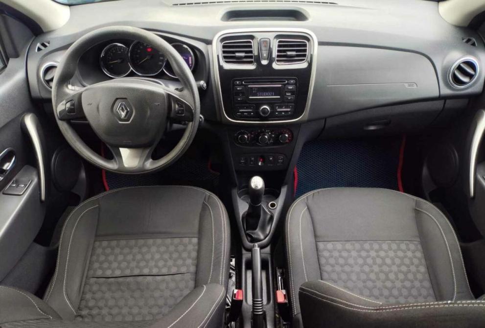 Renault Logan II Санкт-Петербург  - изображение 17