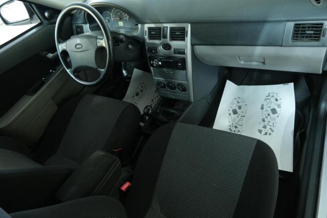 Lada (ВАЗ) Priora I с пробегом 2010 года, цена 199 000 рублей, 163000 км, универсал, Автокод Объявления