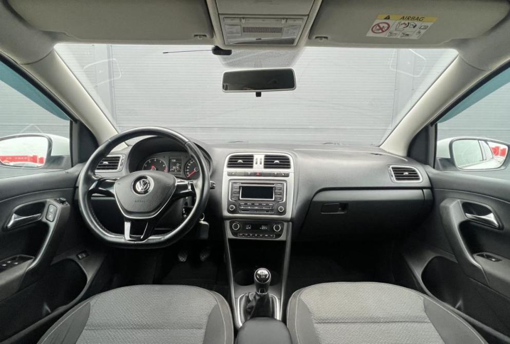 Volkswagen Polo V Красноярск  - изображение 14