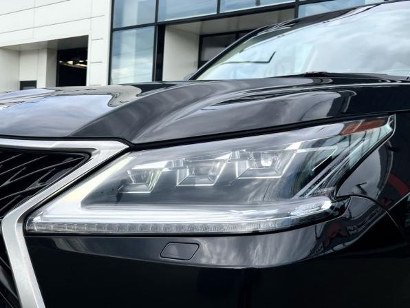 Lexus LX III Рестайлинг 2 с пробегом 2020 года, цена 9 629 000 рублей, 71484 км, внедорожник, Автокод Объявления