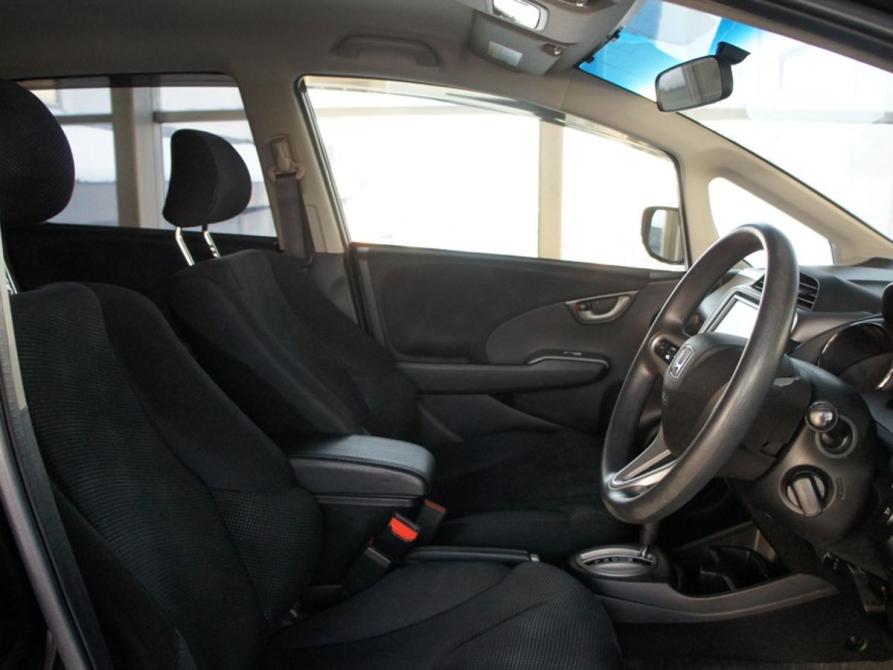 Honda Fit II Березовский  - изображение 10