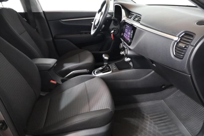 Kia Rio IV Рестайлинг с пробегом 2020 года, цена 1 749 000 рублей, 50000 км, хэтчбек, Автокод Объявления