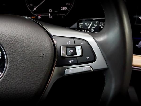Volkswagen Touareg III с пробегом 2019 года, цена 5 200 000 рублей, 118808 км, внедорожник, Автокод Объявления