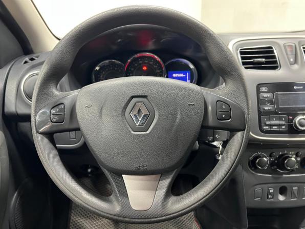 Renault Sandero II с пробегом 2018 года, цена 815 000 рублей, 169000 км, хэтчбек, Автокод Объявления