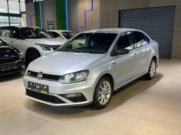 Volkswagen Polo V Рестайлинг с пробегом 2016 года, цена 1 040 000 рублей, 159500 км, седан, Автокод Объявления