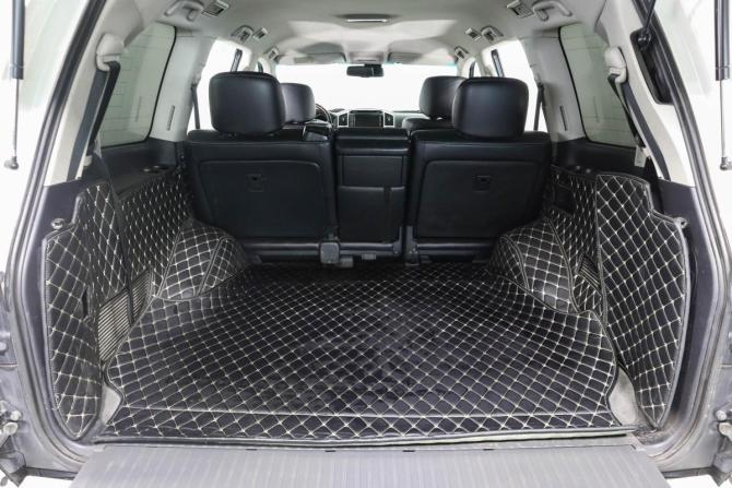 Toyota Land Cruiser 200 Series с пробегом 2012 года, цена 2 999 000 рублей, 197000 км, внедорожник, Автокод Объявления