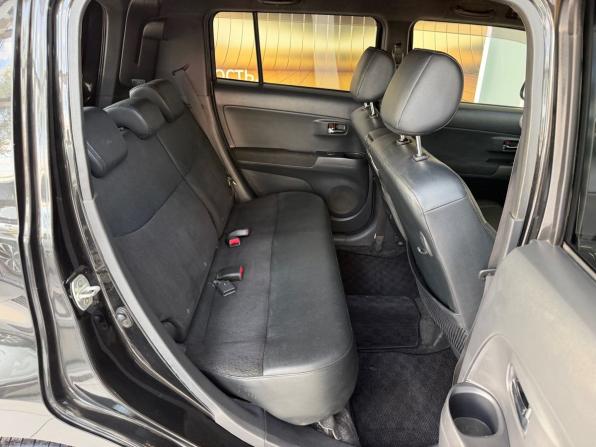Toyota bB II Рестайлинг с пробегом 2014 года, цена 1 060 000 рублей, 77188 км, компактвэн, Автокод Объявления
