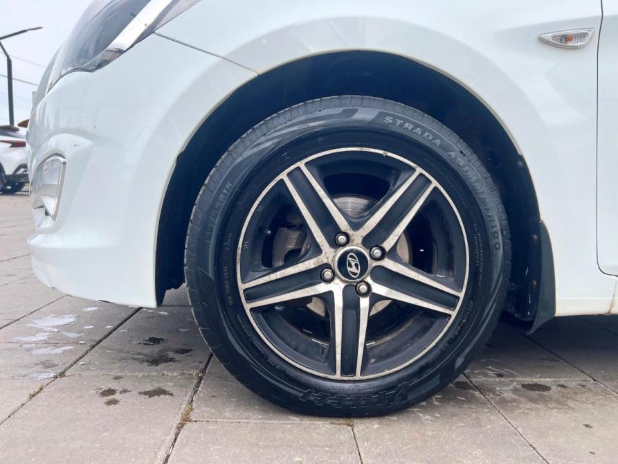 Hyundai Solaris I Рестайлинг Стерлитамак  - изображение 9