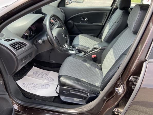 Renault Megane III Рестайлинг 2 с пробегом 2014 года, цена 715 000 рублей, 237013 км, хэтчбек, Автокод Объявления