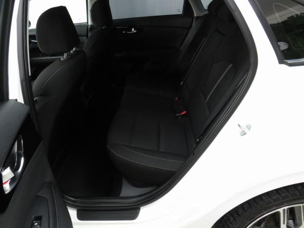 Kia Cerato IV с пробегом 2021 года, цена 2 207 000 рублей, 87417 км, седан, Автокод Объявления