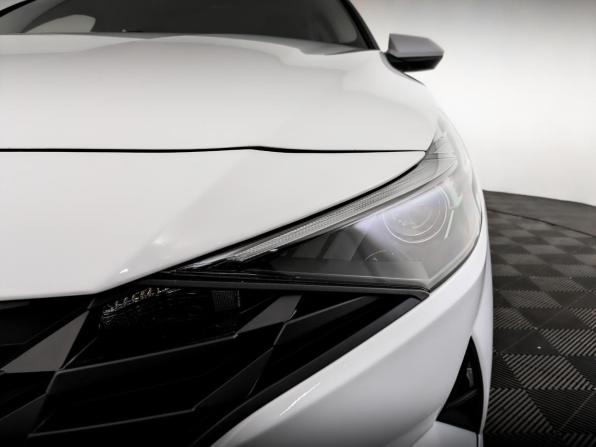 Hyundai Elantra VII (CN7) с пробегом 2022 года, цена 1 810 000 рублей, 70157 км, седан, Автокод Объявления