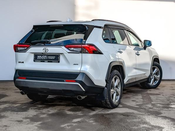 Toyota RAV4 V (XA50) с пробегом 2021 года, цена 3 475 000 рублей, 56171 км, внедорожник, Автокод Объявления