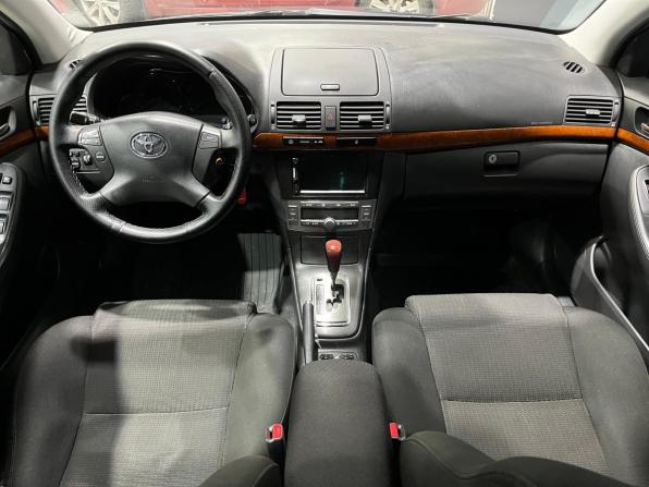 Toyota Avensis II Рестайлинг с пробегом 2007 года, цена 805 000 рублей, 269334 км, седан, Автокод Объявления