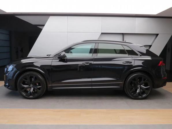 Audi RS Q8 I с пробегом 2021 года, цена 15 520 000 рублей, 29950 км, внедорожник, Автокод Объявления