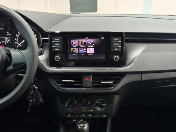 Skoda Rapid II с пробегом 2021 года, цена 1 650 000 рублей, 78618 км, лифтбек, Автокод Объявления