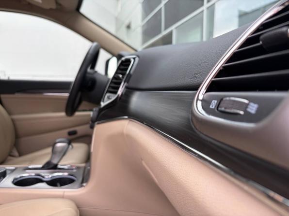Jeep Grand Cherokee IV (WK2) Рестайлинг с пробегом 2018 года, цена 3 475 000 рублей, 63980 км, внедорожник, Автокод Объявления