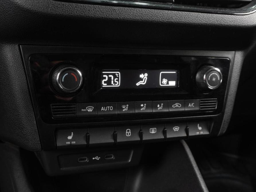 Volkswagen Polo V Рестайлинг Тюмень  - изображение 14
