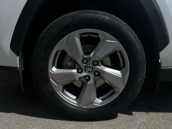 Toyota RAV4 V (XA50) с пробегом 2020 года, цена 2 900 000 рублей, 106357 км, внедорожник, Автокод Объявления