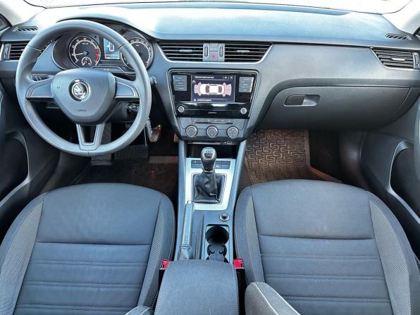 Skoda Octavia III (A7) Рестайлинг с пробегом 2018 года, цена 1 700 000 рублей, 122924 км, лифтбек, Автокод Объявления