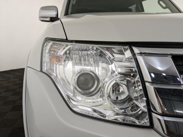 Mitsubishi Pajero IV Рестайлинг 2 с пробегом 2021 года, цена 4 440 000 рублей, 30244 км, внедорожник, Автокод Объявления