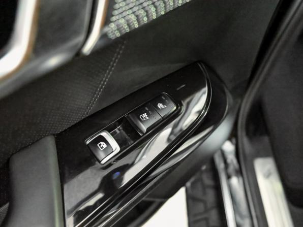 Kia Mohave I Рестайлинг 2 с пробегом 2019 года, цена 5 000 000 рублей, 60841 км, внедорожник, Автокод Объявления