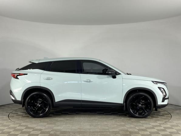 Omoda C5 I с пробегом 2023 года, цена 1 850 000 рублей, 40325 км, внедорожник, Автокод Объявления