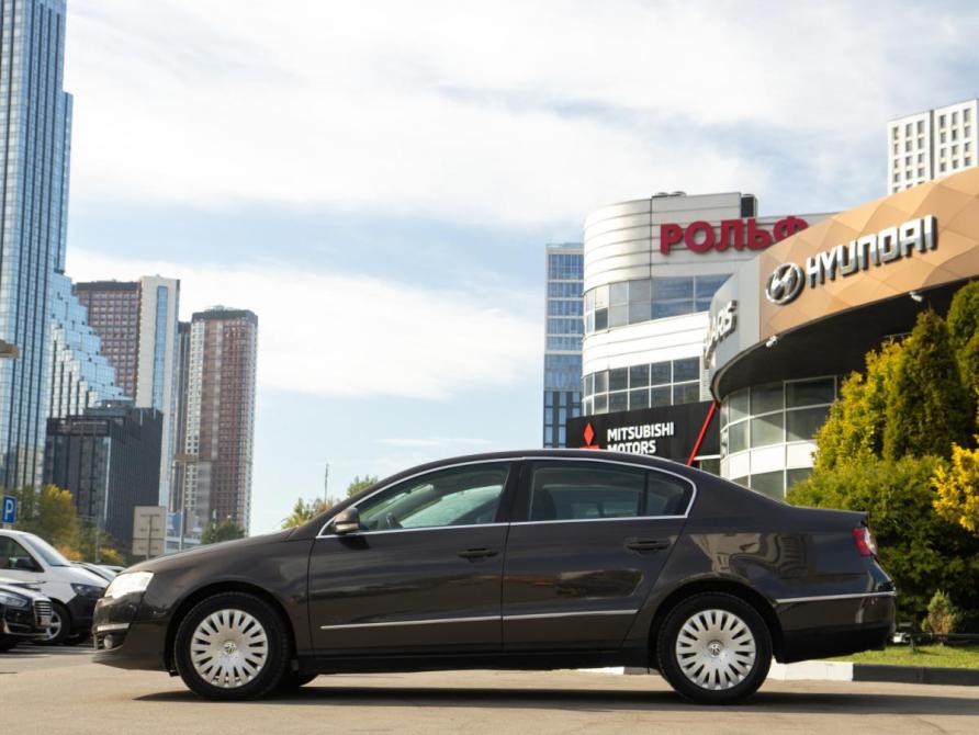 Volkswagen Passat B6 Москва  - изображение 6