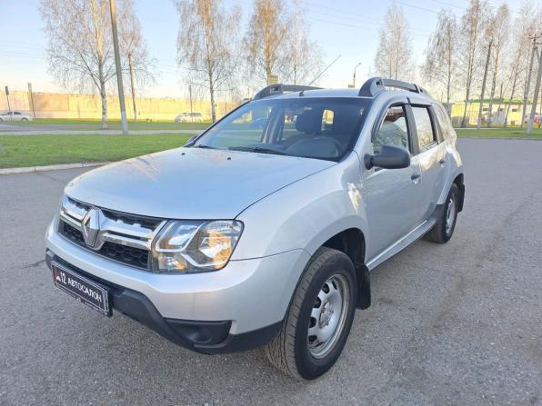 Renault Duster I Рестайлинг с пробегом 2017 года, цена 929 900 рублей, 141000 км, внедорожник, Автокод Объявления