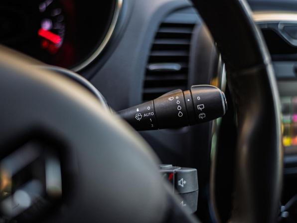 Renault Kaptur I Рестайлинг с пробегом 2020 года, цена 1 255 000 рублей, 205996 км, внедорожник, Автокод Объявления