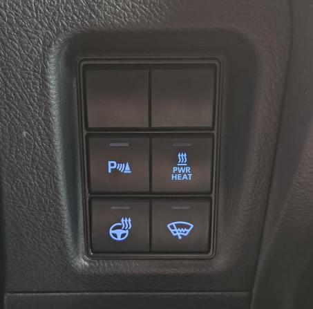Toyota Land Cruiser Prado 150 Series Рестайлинг 2 с пробегом 2018 года, цена 3 750 000 рублей, 266900 км, внедорожник, Автокод Объявления