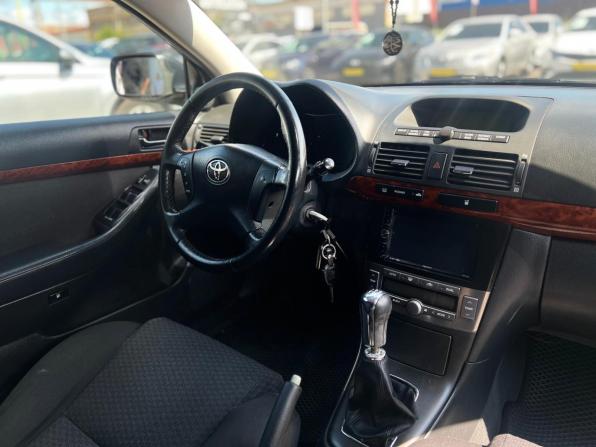 Toyota Avensis II с пробегом 2005 года, цена 700 000 рублей, 232031 км, седан, Автокод Объявления