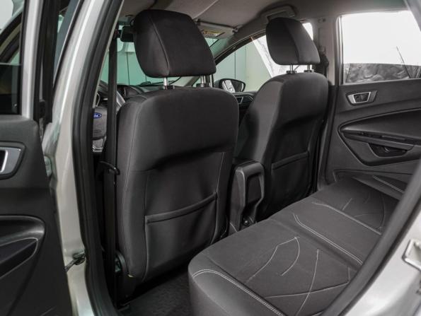 Ford Fiesta Mk6 Рестайлинг с пробегом 2015 года, цена 939 000 рублей, 107671 км, седан, Автокод Объявления