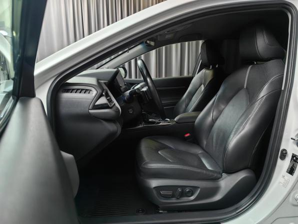 Toyota Camry VIII (XV70) Рестайлинг с пробегом 2021 года, цена 3 695 000 рублей, 85922 км, седан, Автокод Объявления