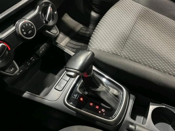 Kia Rio IV с пробегом 2019 года, цена 1 280 000 рублей, 119000 км, седан, Автокод Объявления