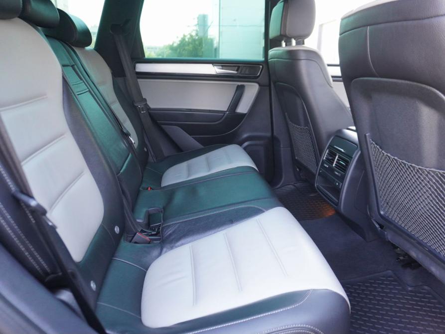 Volkswagen Touareg II Рестайлинг Москва  - изображение 10