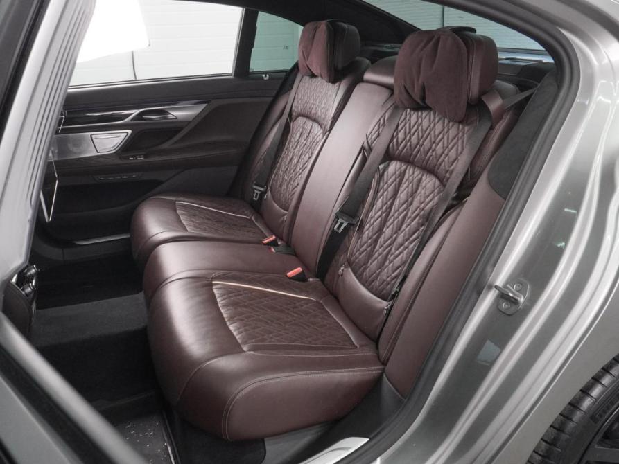 BMW 7 серии VI (G11/G12) Рестайлинг Воронеж  - изображение 9
