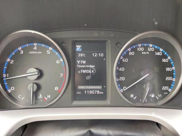 Toyota RAV4 IV (XA40) Рестайлинг с пробегом 2015 года, цена 2 236 000 рублей, 119078 км, внедорожник, Автокод Объявления