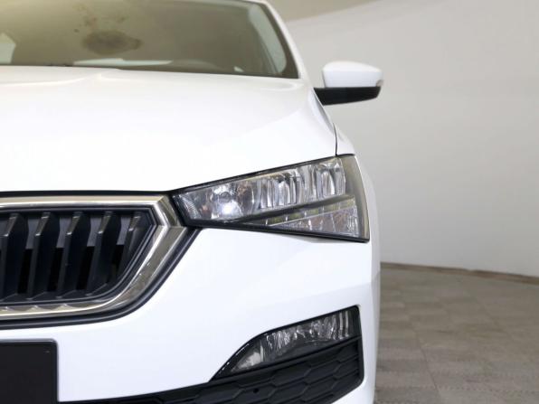 Skoda Rapid II с пробегом 2020 года, цена 1 345 000 рублей, 89277 км, лифтбек, Автокод Объявления