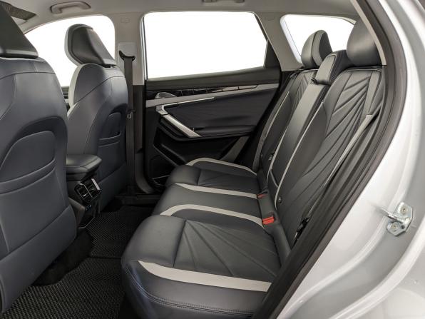 Geely Atlas II с пробегом 2023 года, цена 2 400 000 рублей, 87384 км, внедорожник, Автокод Объявления